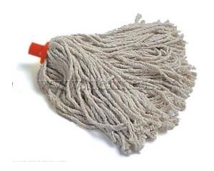 Mops ar standarta vtni
